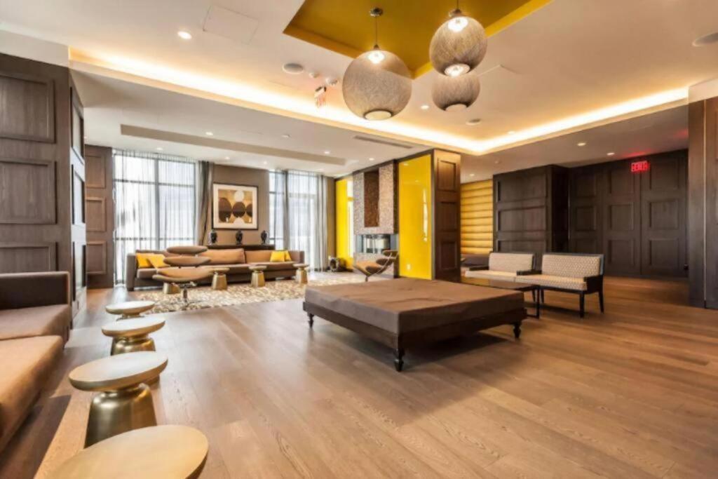 Metropolis Loft - Cn Tower Apartman Toronto Kültér fotó