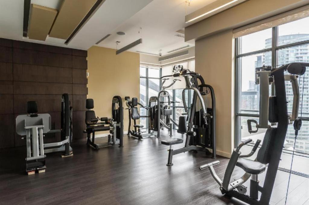 Metropolis Loft - Cn Tower Apartman Toronto Kültér fotó